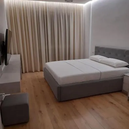 Apartament-ditor-mujor-ne-tirane Apartment